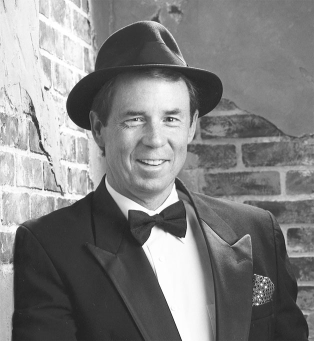 Joey Jewell is an established Sinatra impersonator