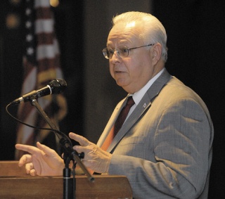 Auburn Mayor Pete Lewis officially filed for re-election Monday. Lewis is seeking a third term in office.