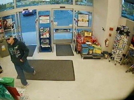 Auburn police are asking the public to help capture a robber who is targeting pharmacies in the area and placing unwitting customers and pharmacy staff at risk.