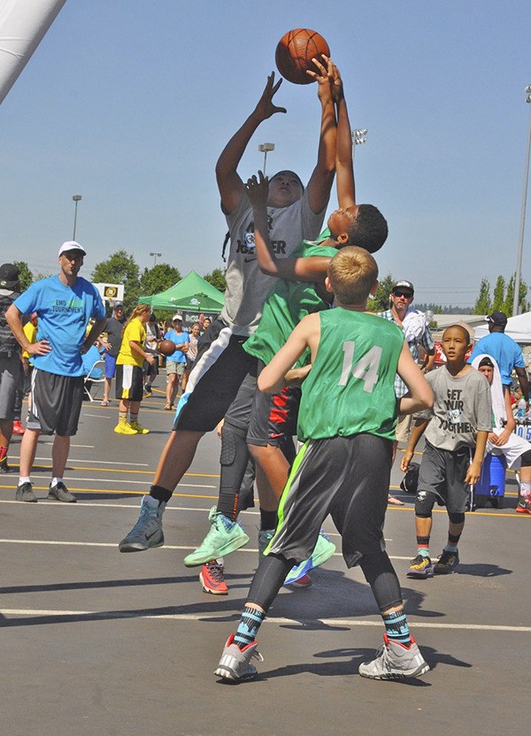 Hoopsters compete at last year's EmD3-on-3 Basketball Tournament at Emerald Downs.