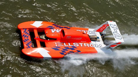 The Miss Ellstrom Elam Plus will compete for points and titles at the Columbia Cup and Chevrolet Cup this weekend and next.