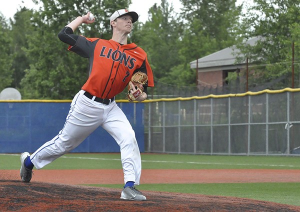 Justin Marsden on the bump for Auburn Mountainview.