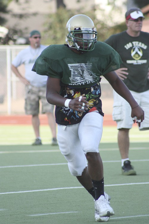 Former-Auburn standout Chris Young practicing with the Trojans this past season. Young will attend and play football for Arizona Western College this season.