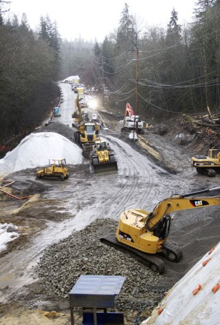 The construction of the Green River (Kummer) Bridge has closed Highway 169 and is expected to be closed until mid-July.