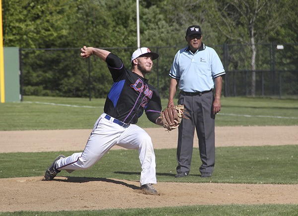 Auburn Mountainview senior Joey Cassano on the mound for the Lions.