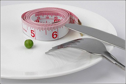 One reason why so many people get frustrated with their weight loss efforts is that they expect too much too quickly.