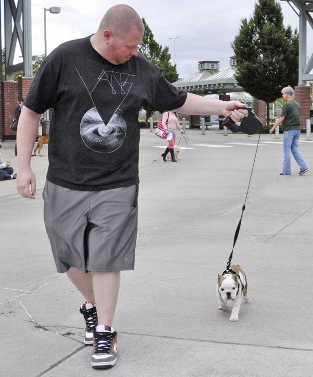 Stephen Kastresh walks his dog