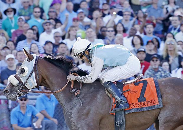 Leslie Mawing rides Stryker Phd to victory in the 2015 Longacres Mile.