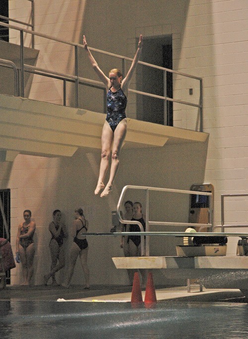 Auburn Mountainview's Jessica Nuttall in action at the Washington State 3A Girls Diving Championship Meet.