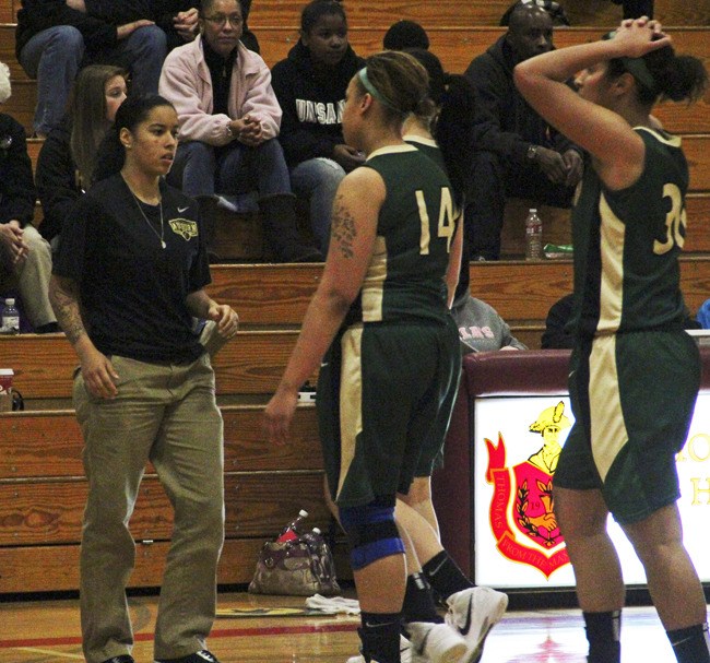 Auburn graduate Nneka Payne is back as a girls basketball assistant coach this season.