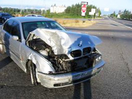 A 17-year-old drunken driver from Auburn crashed into a guardrail on northbound I-5 in Federal Way early Monday. After crashing her car