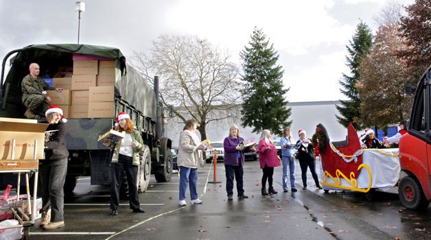 Boeing employees recently donated thousands of toys to the U.S. Marines’ Toys for Tots program.