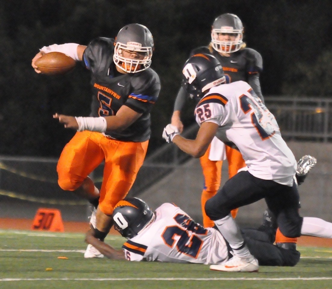 Bitner Wilson scored a touchdown and also recovered a fumble to help Auburn Mountainview to a 24-10 win Thursday against Decatur in a North Puget Sound League 4A Olympic Division contest at Auburn Memorial Stadium. Rachel Ciampi