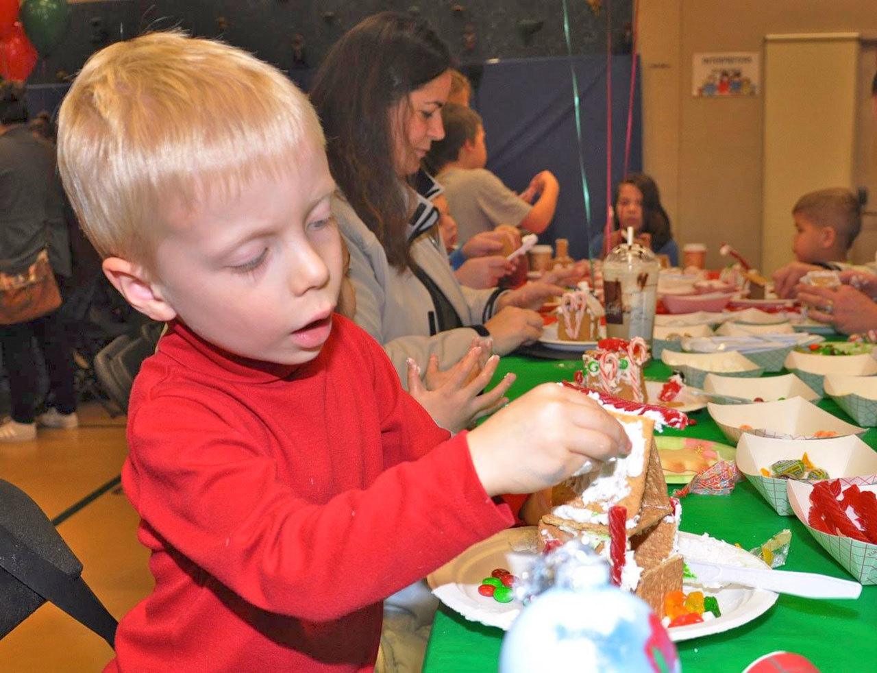 The Holiday Snack and Craft is back at Washington Elementary on Saturday, Dec. 3. Families and kids can create fun holiday gingerbread houses and ornaments. RACHEL CIAMPI, Auburn Reporter