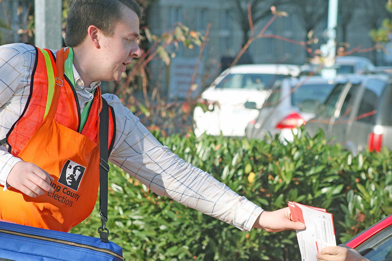 Election 2016: Last-minute voters deliver ballots on decision day