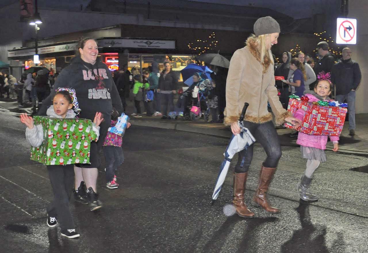 The Santa Parade returns to Main Street on Saturday, followed by the Christmas tree lighting ceremony in the Auburn City Hall Plaza. RACHEL CIAMPI, Auburn Reporter