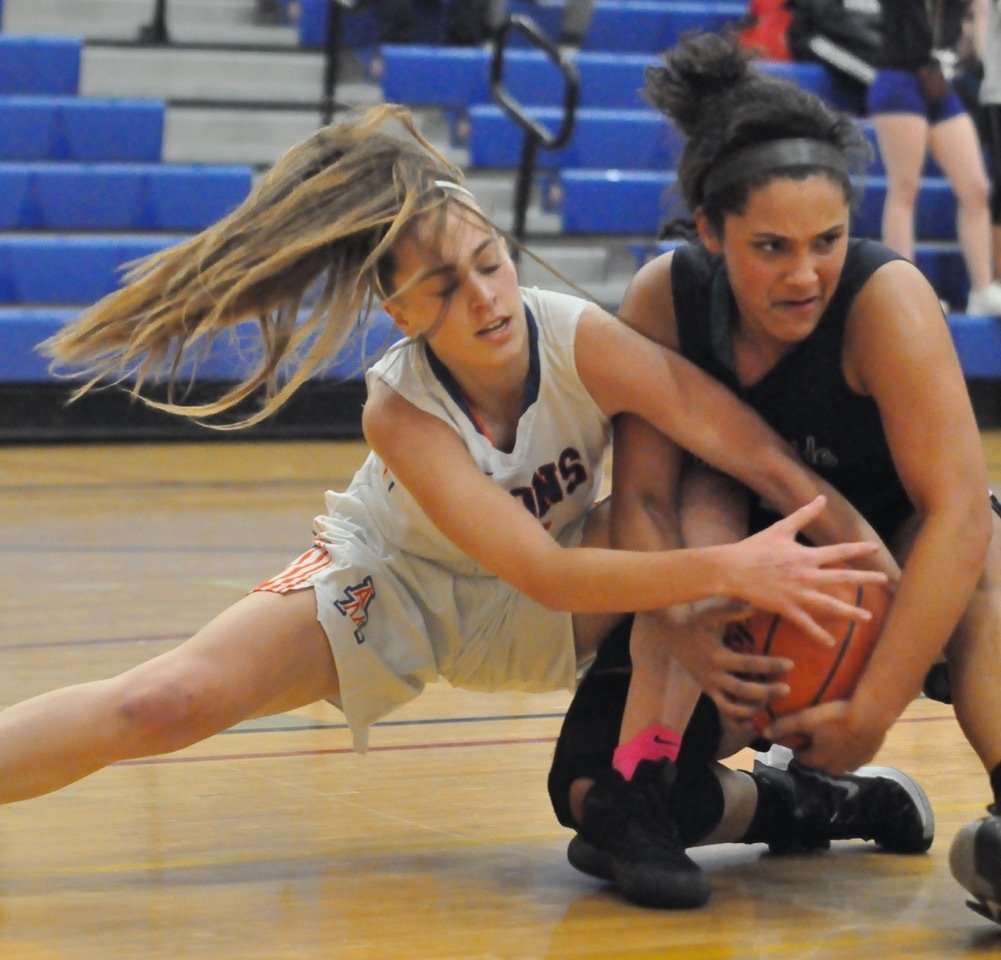 Ravens roll against rival Auburn Mountainview | NPSL girls basketball