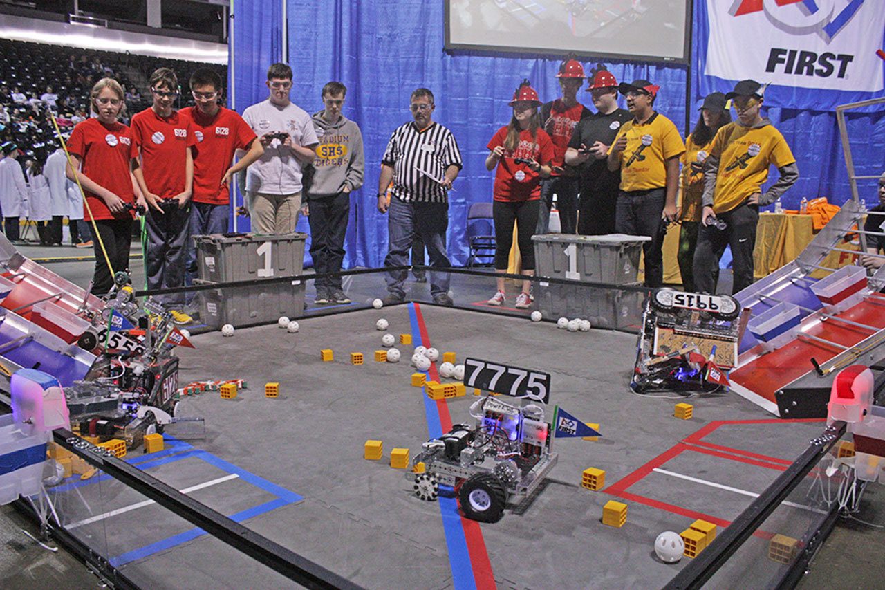 Teams compete in a battle between machines in last year’s state showdown at the ShoWare Center. MARK KLAAS, Auburn Reporter