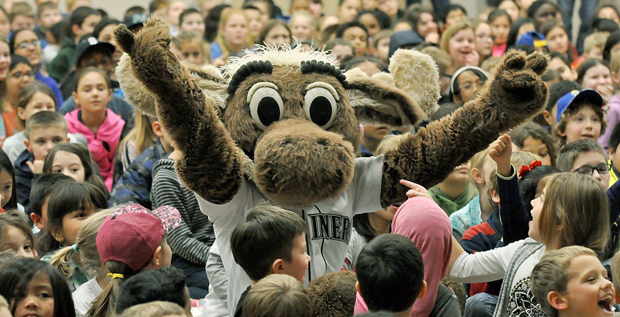 The Mariner Moose revels with students during an assembly at Lakeland Hills Elementary School on Jan. 26. RACHEL CIAMPI, Auburn Reporter