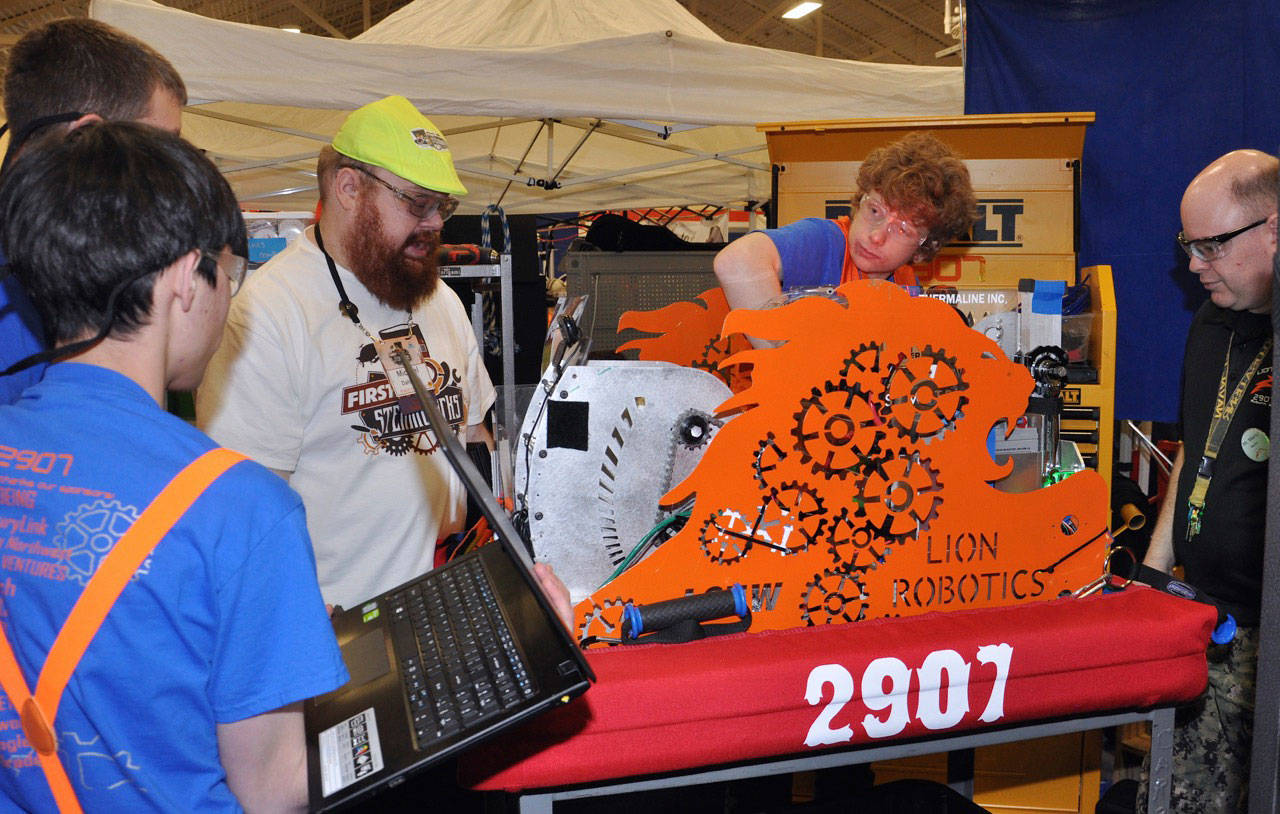 Auburn High School hosts FIRST Washington Robotics Competition this weekend