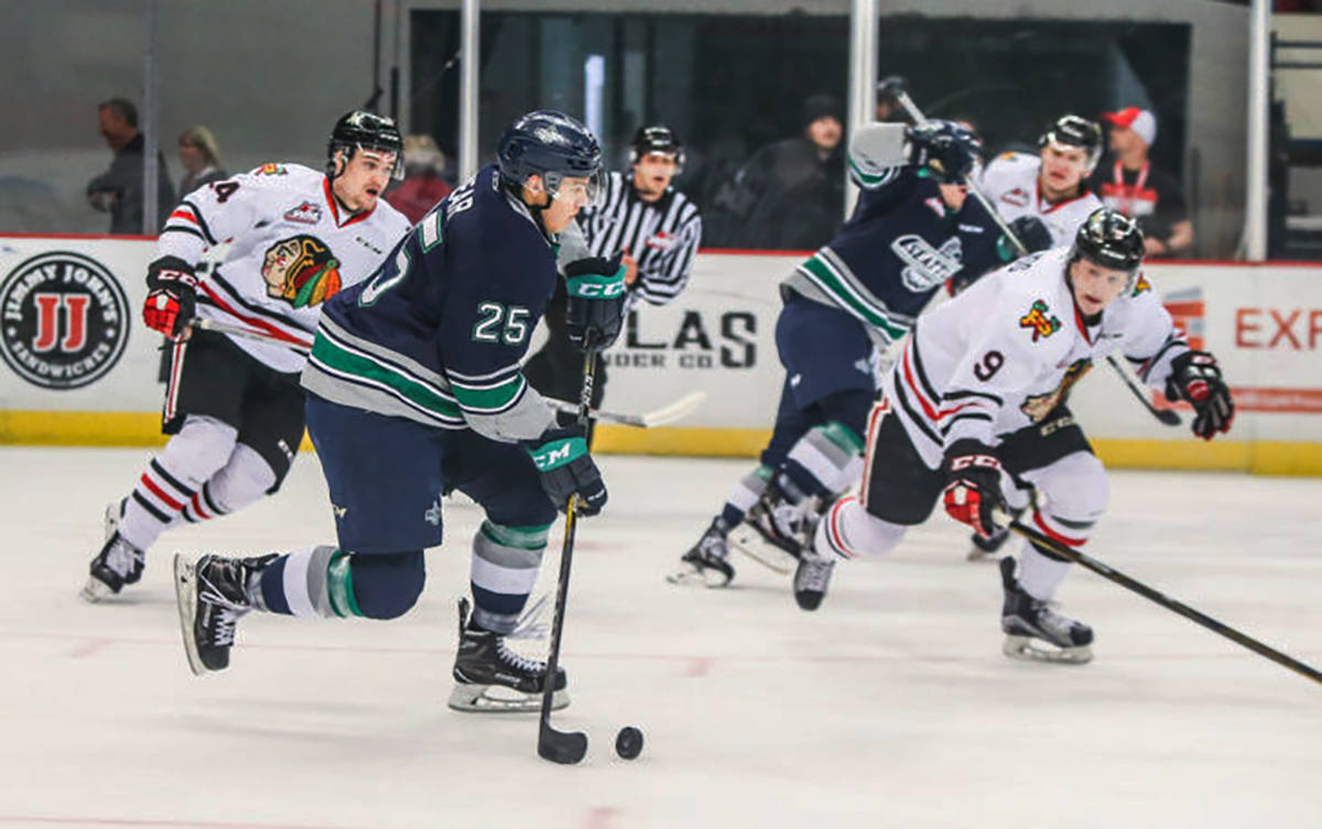 Thunderbirds blitz Winterhawks to remain in first place | WHL