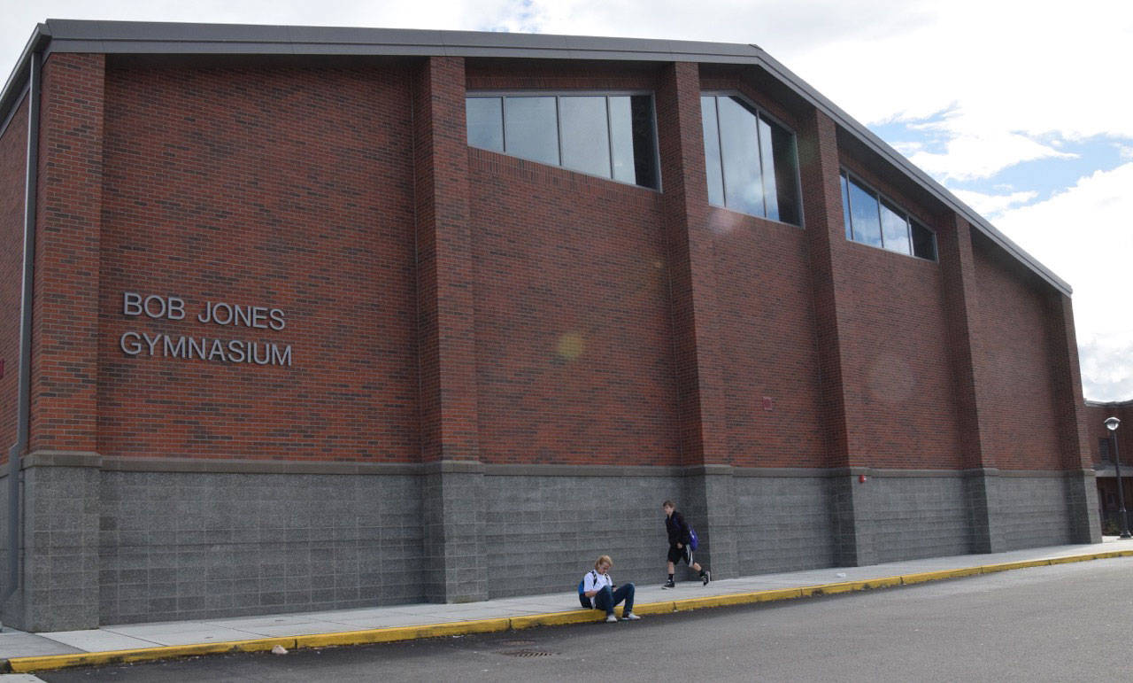 Bob Jones Gymnasium is part of the Auburn High campus. A high honor – only five Auburn High School District facilities bear a person’s name: Arthur Jacobsen, Dick Scobee, and Gildo Rey elementary schools; the James Fugate Administration Building; and now the Bob Jones Gymnasium. RACHEL CIAMPI, Auburn Reporter