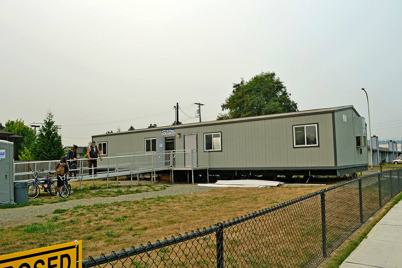 Filling a need: The City of Auburn and nonprofit partners have opened the ‘Ray of Hope’ center on a lot Valley Cities has donated temporarily at 2536 I St. NE. l. ROBERT WHALE, Auburn Reporter