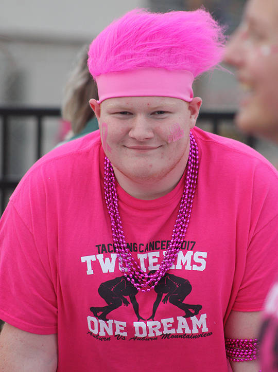 Auburn schools team up for a Pink Out party fundraiser to beat breast cancer | PHOTOS