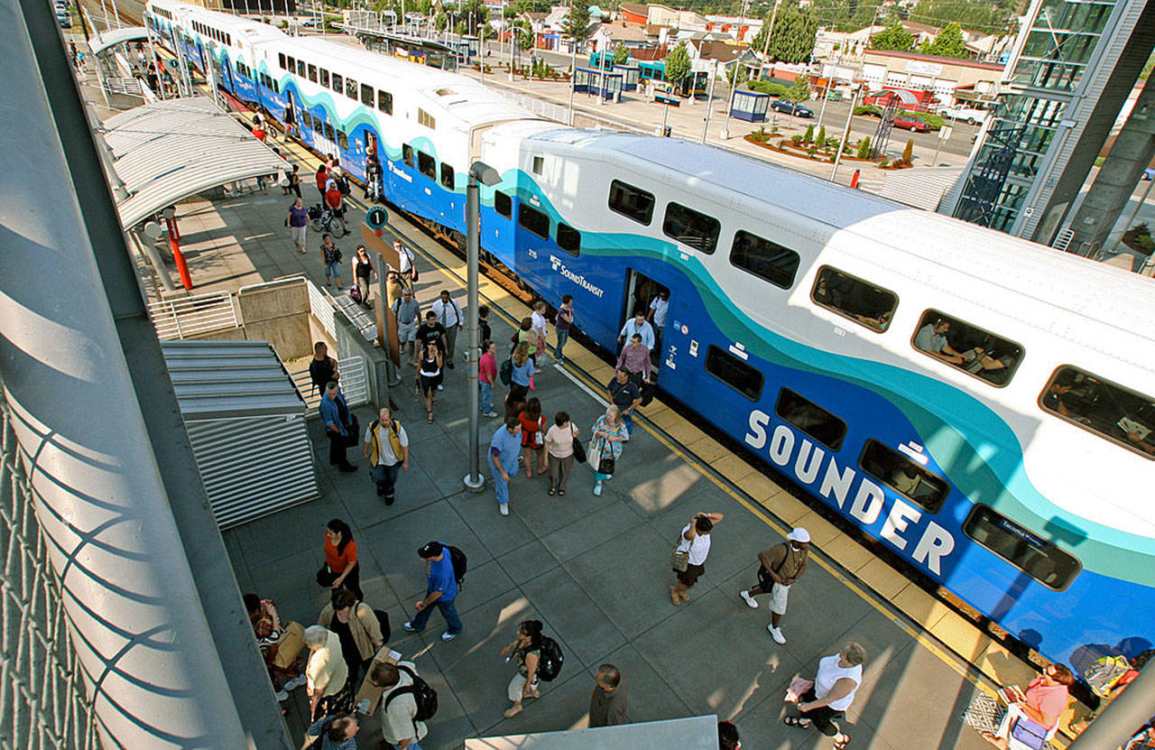 Sound Transit looking at expanding paid parking permits to solo drivers