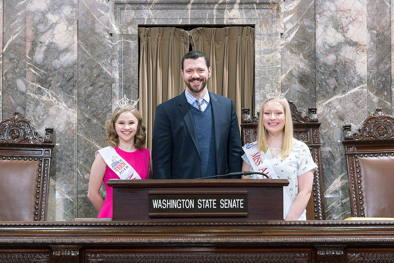 Miss Auburn Whitney Van Vleet, right, and Miss Auburn’s Outstanding Teen Olivia Thomas, left, visit Sen. Joe Fain, R-Auburn, in the Senate chamber. COURTESY PHOTO, Washington State Legislature