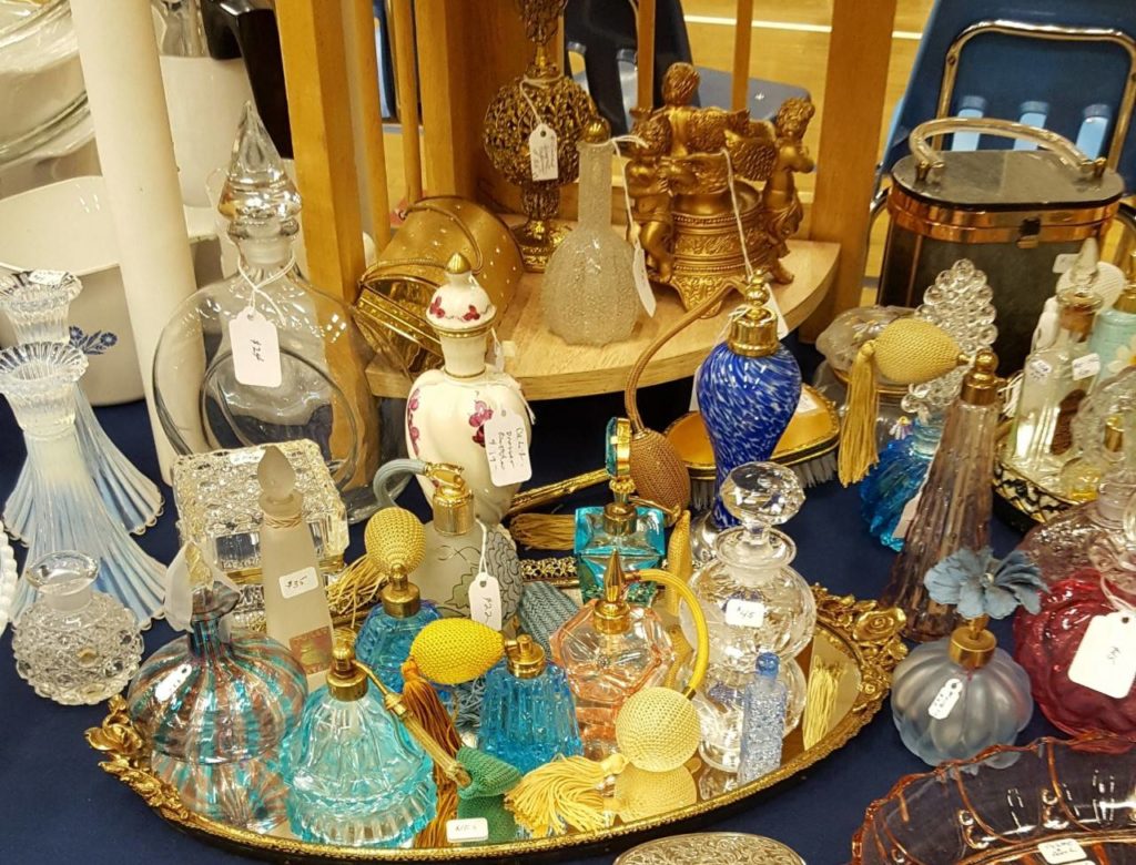 Feb. 23 event features more than 200 tables of glass, jewelry and