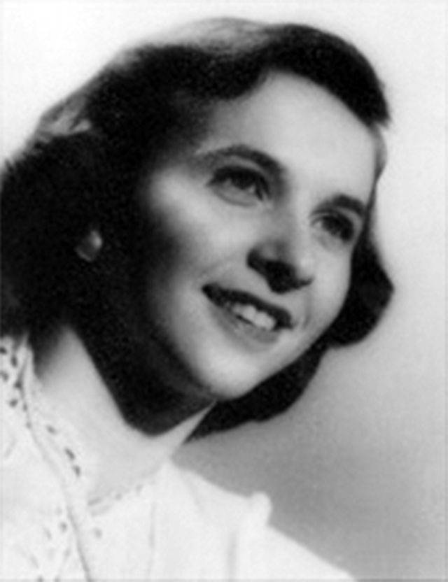 ELAINE GRAD HOFFMAN