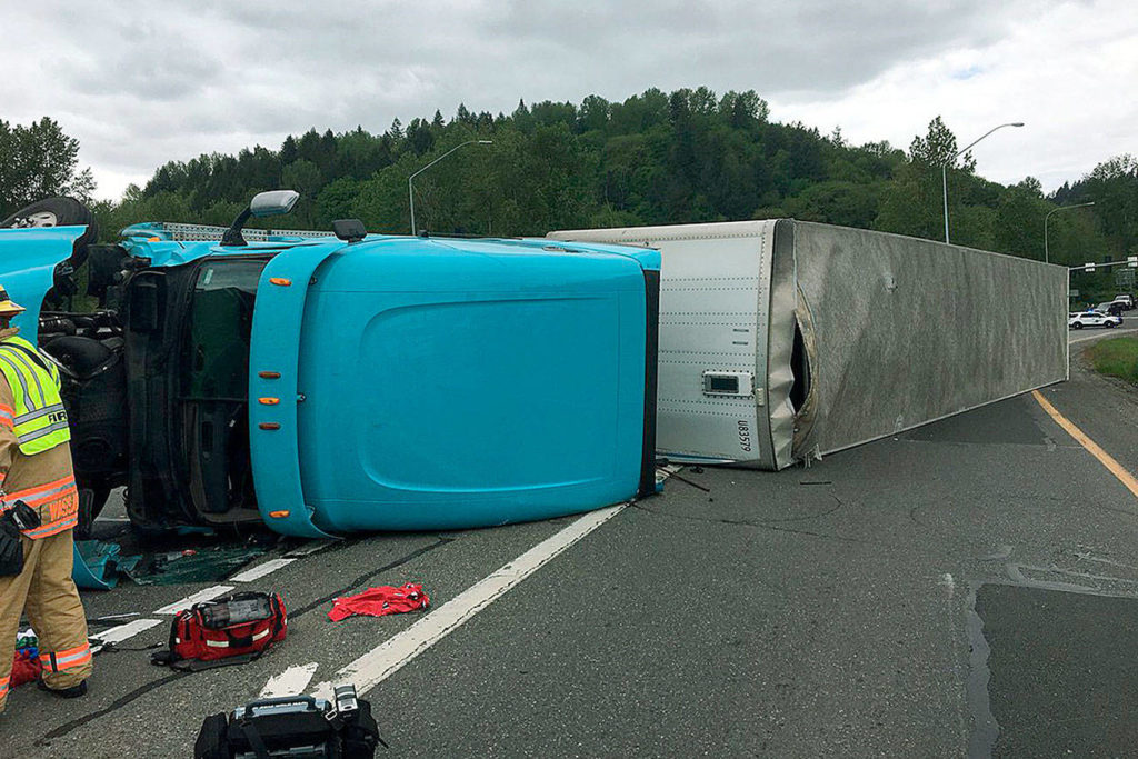 Semitruck rollover snarls traffic in Auburn area Auburn Reporter