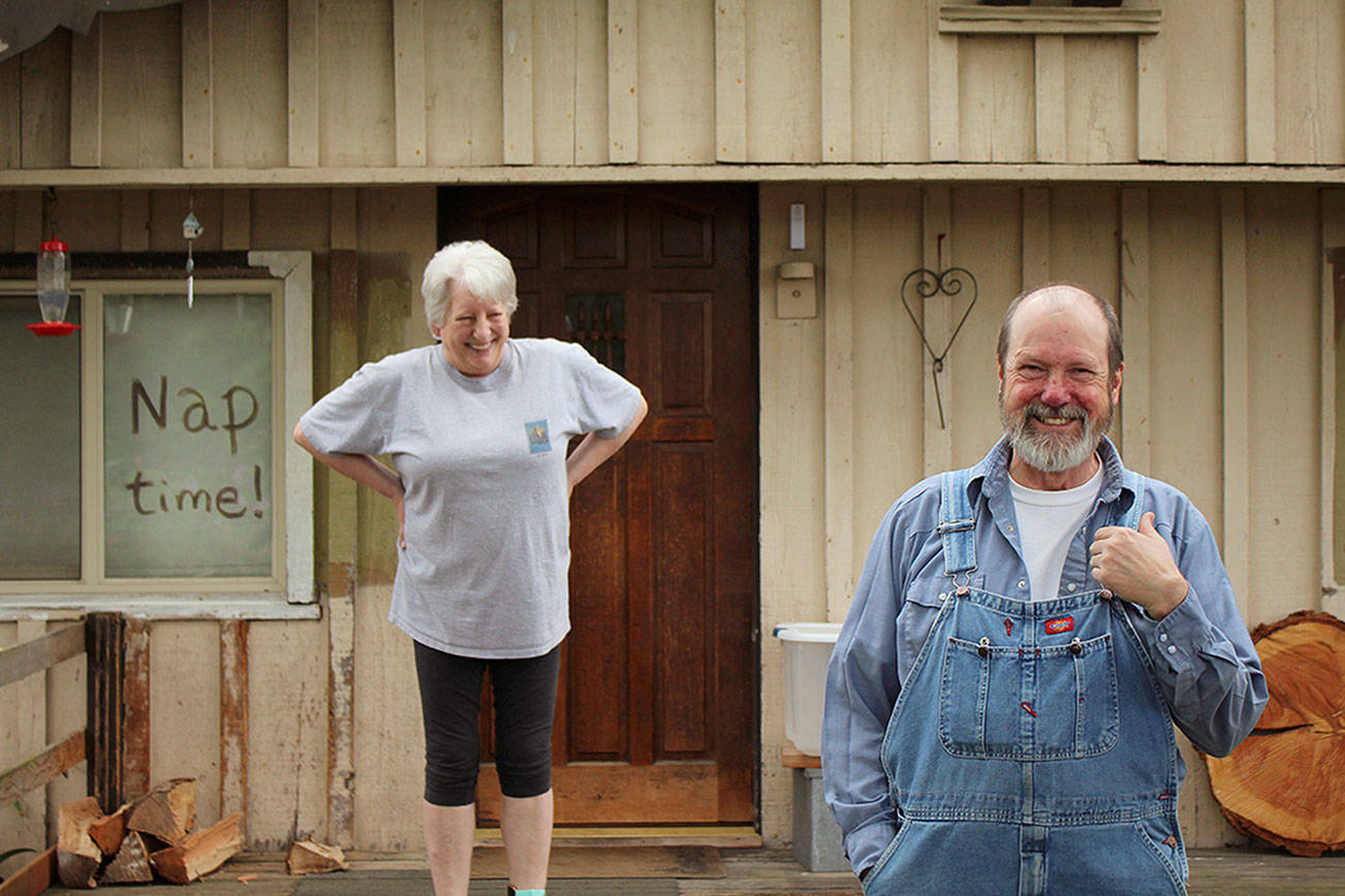 Guardians give ‘neighborhood grandparents’ new roof