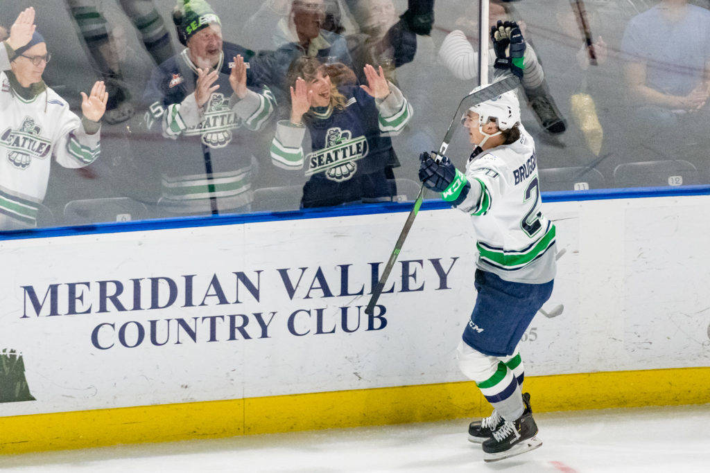 The Thunderbirds’ Conner Bruggen-Cate celebrates with fans after scoring a goal against Portland on Dec. 28 at the accesso ShoWare Center. COURTESY PHOTO, Brian Liesse, T-Birds