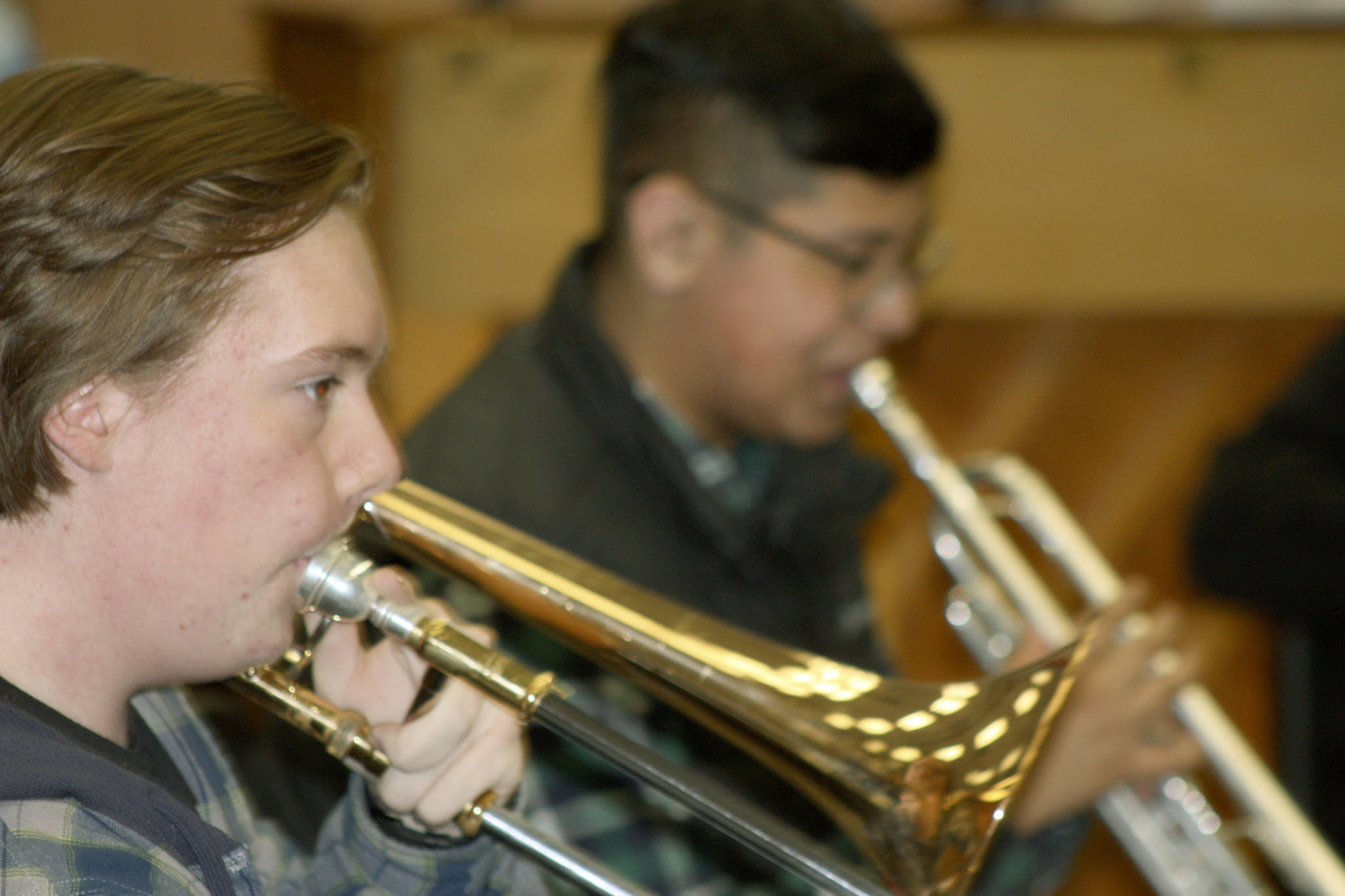 Auburn Riverside’s Riley Nutter (trombone), left, and Jose De la Cruz (trumpet) practice their music. The two student musicians will join the school’s large contingent bound for New York City’s Carnegie Hall and the National Band & Orchestra Festival on April 8-11. MARK KLAAS, Auburn Reporter