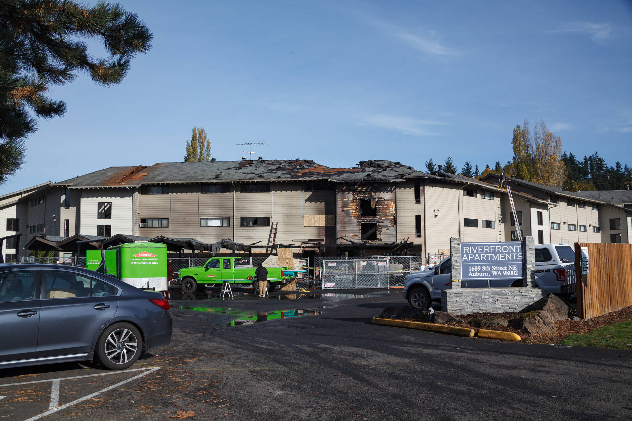 Damage to the Riverfront Apartment complex as seen from 8th Street Northeast on Monday, Nov. 8. Photo by Henry Stewart-Wood/Sound Publishing