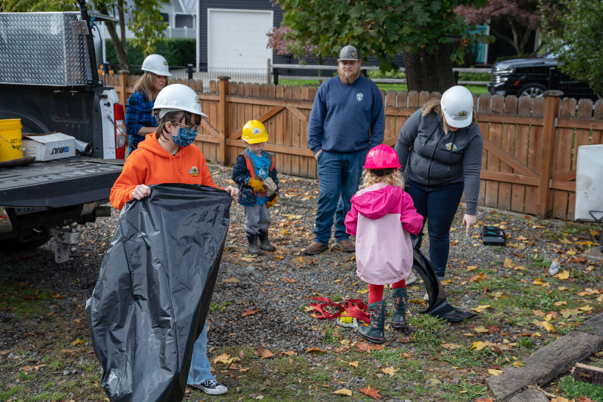 Guardian Roofing's HALO Project gives free roofs to those in need.