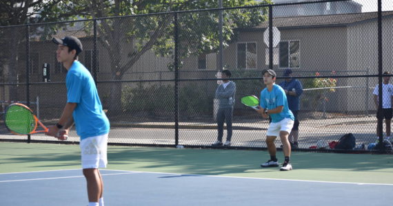 Auburn Riverside’s Cegielski twins (Daniel and Matthew) in their opening match at Auburn High School. Photo by Ben Ray/Sound Publishing