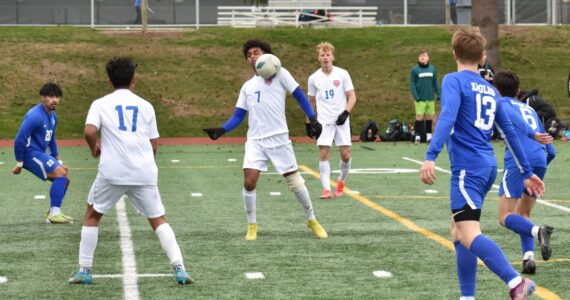 Auburn Mountainview senior Nate Esayase attempts to get the Lions going offensively. Ben Ray / The Reporter