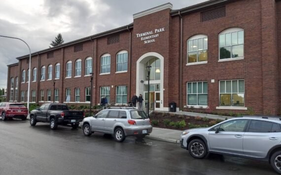 The exterior of the rebuilt Terminal Park Elementary School, 1101 D St. SE. ROBERT WHALE, Auburn Reporter.