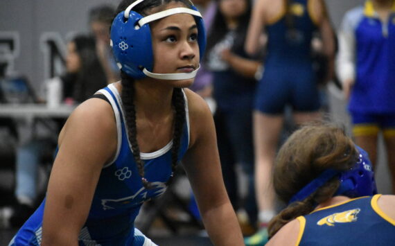 Auburn Mountainview’s Fia Daniels looks at the ref after her win at Kentwood. Ben Ray / The Reporter