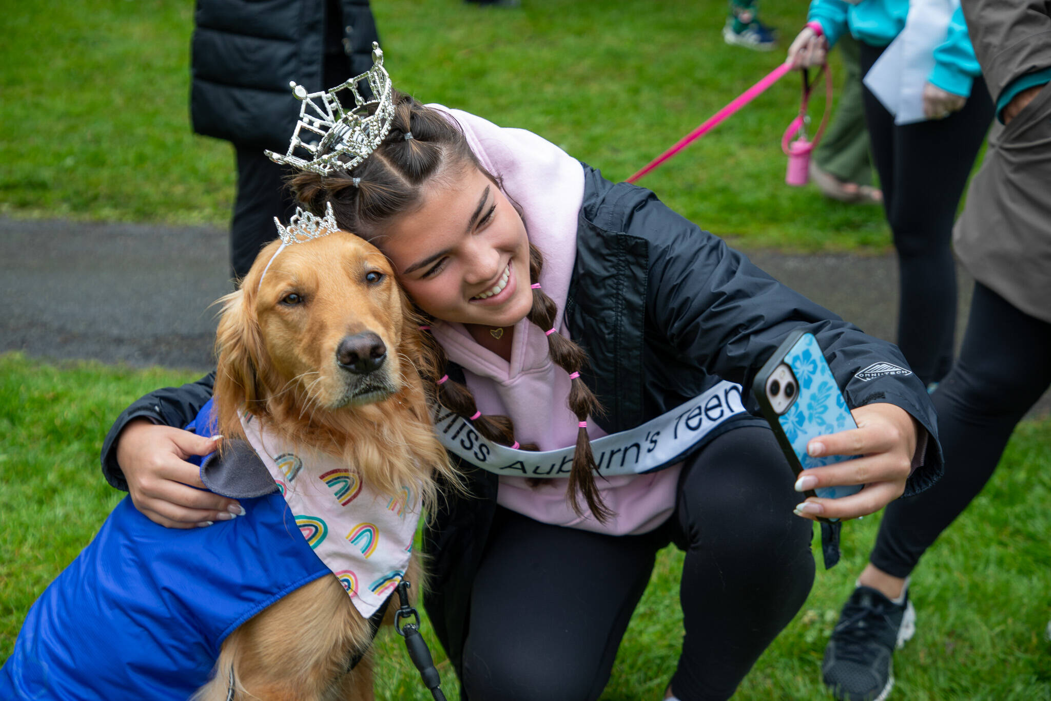 On May 17, Auburn hosted the annual Petpalooza at Game Farm Park. The free event included the popular Dog Trot 3K/5K Fun Run, live entertainment, a petting zoo, a doggie stunt show and a chance to encounter some exotic pets. Photo courtesy City of Auburn