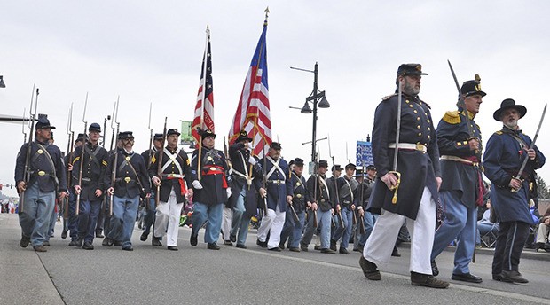 The Veteran's Award for Best Non-Motorized Entry went to the Washington Civil War Association.