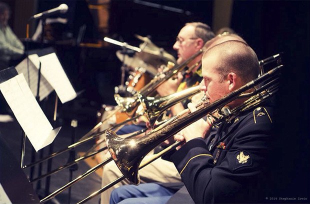 Auburn welcomes the 56th Army Band for the Red