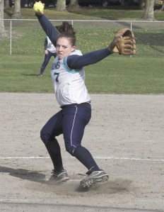 Sophomore Alyssa Jarman on the mound for the Ravens.