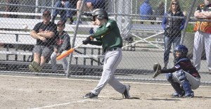 Ethan Smetheram and his Auburn Little League’s Majors A’s teammates capped an undefeated season with a 5-4 win Monday night against the Federal Way National Giants.