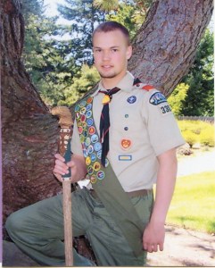 Auburn’s Miles Jones joins his older brothers