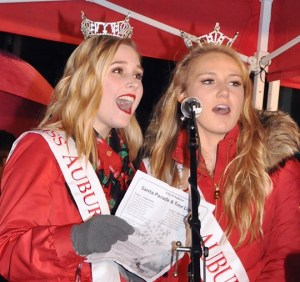 Community celebrates with Santa Parade, tree lighting
