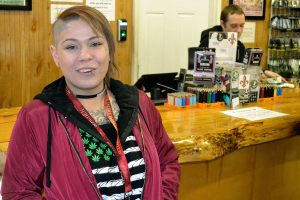 Auburn pot shop smokin’